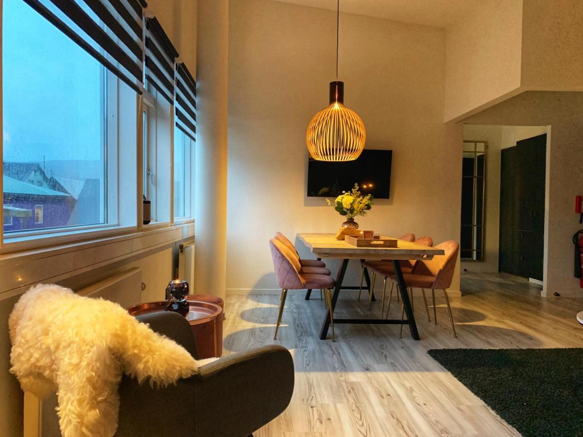 Broncks Apartment 1 - Modern 2-Bedroom In The Heart Of Torshavn Luaran gambar
